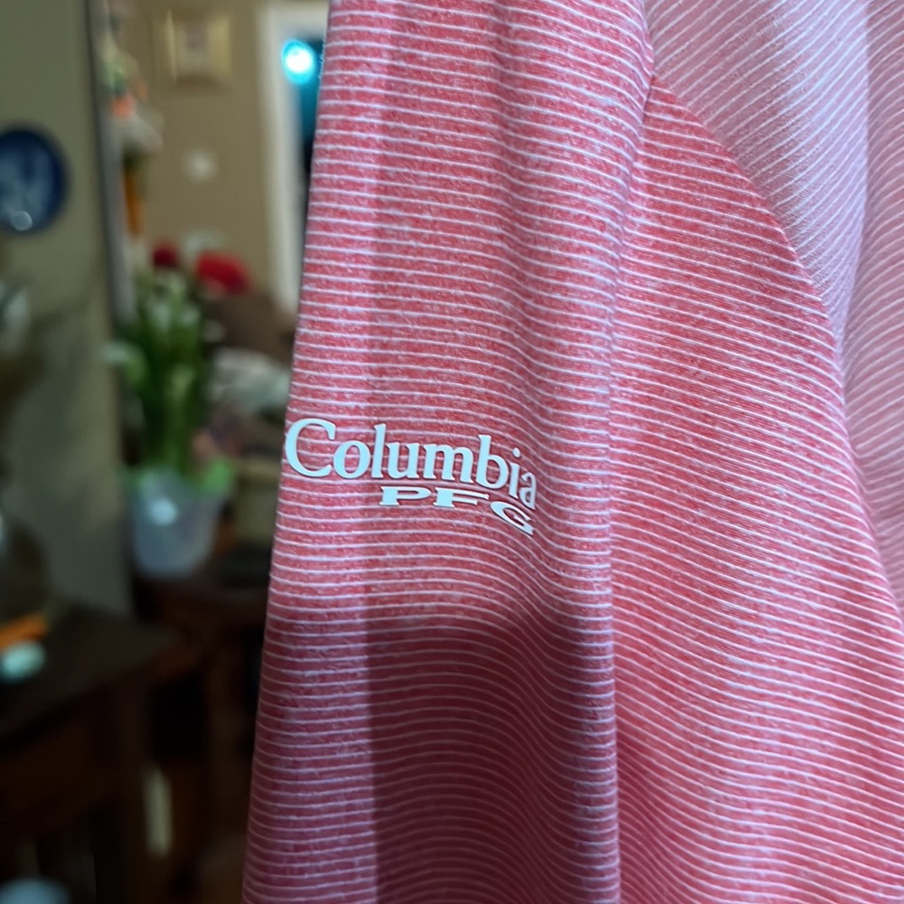 Womens Columbia shirt - Picture 10 of 11